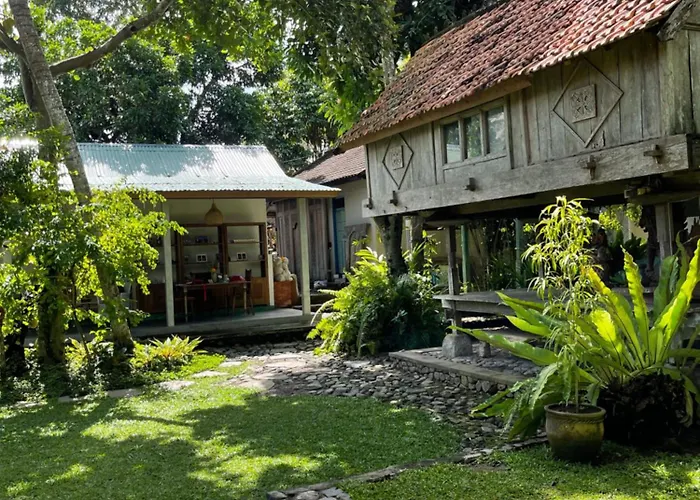 Oemah Gebagan Karangasem, Sukma カントリーハウス *